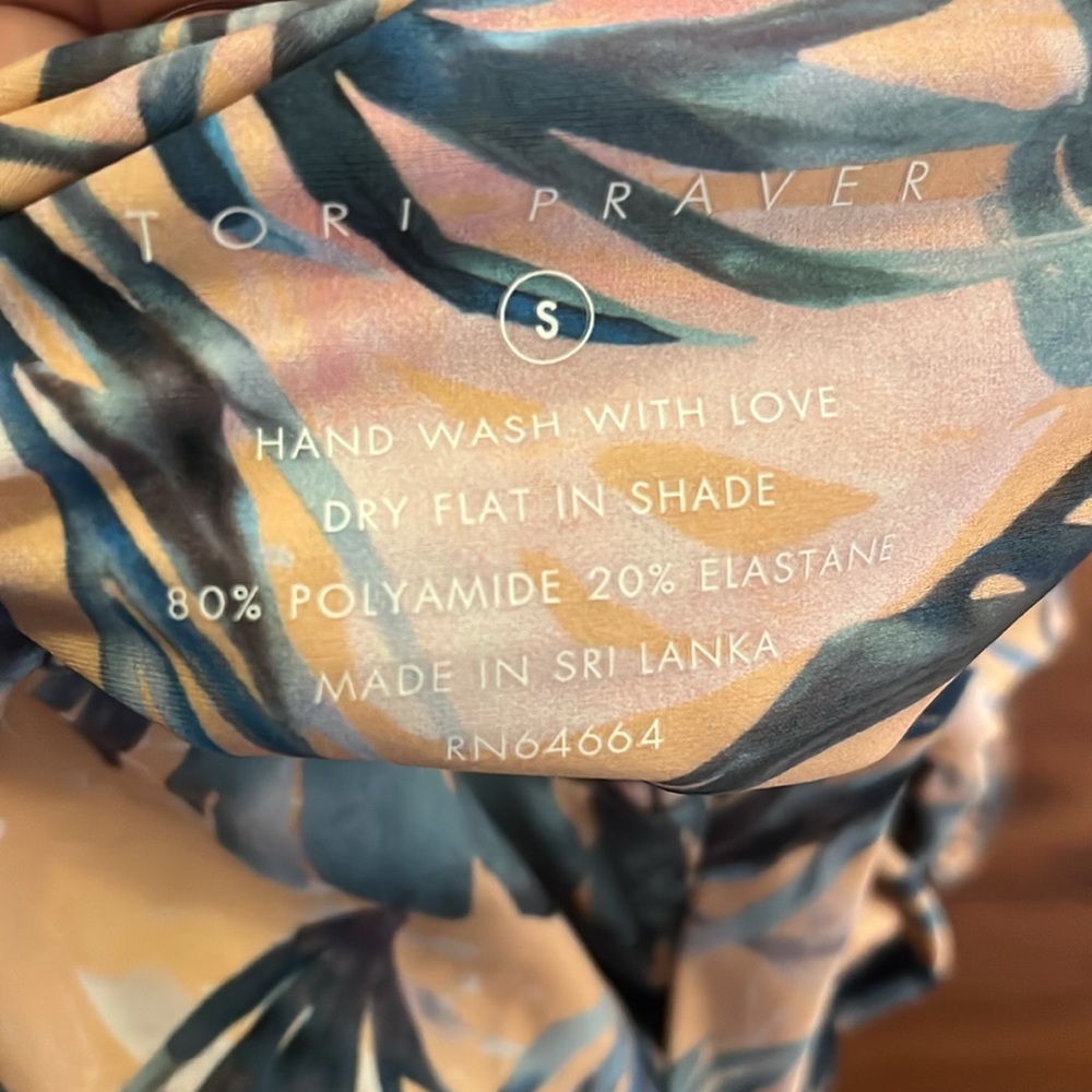 Tori Praver Shangri La Palm Print Andie Swimsuit Size Small - Picture 9 of 10